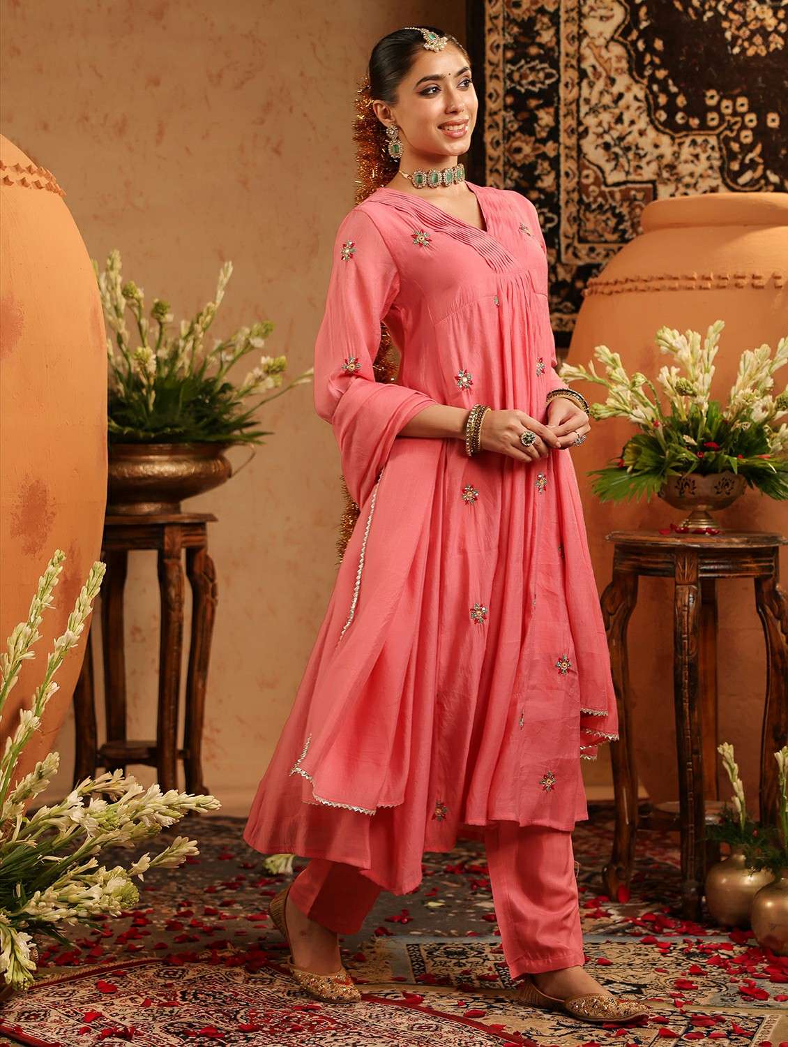 women embroidered three quarter sleeve kurta pant with dupatta set - 22142331 -  Standard Image - 3