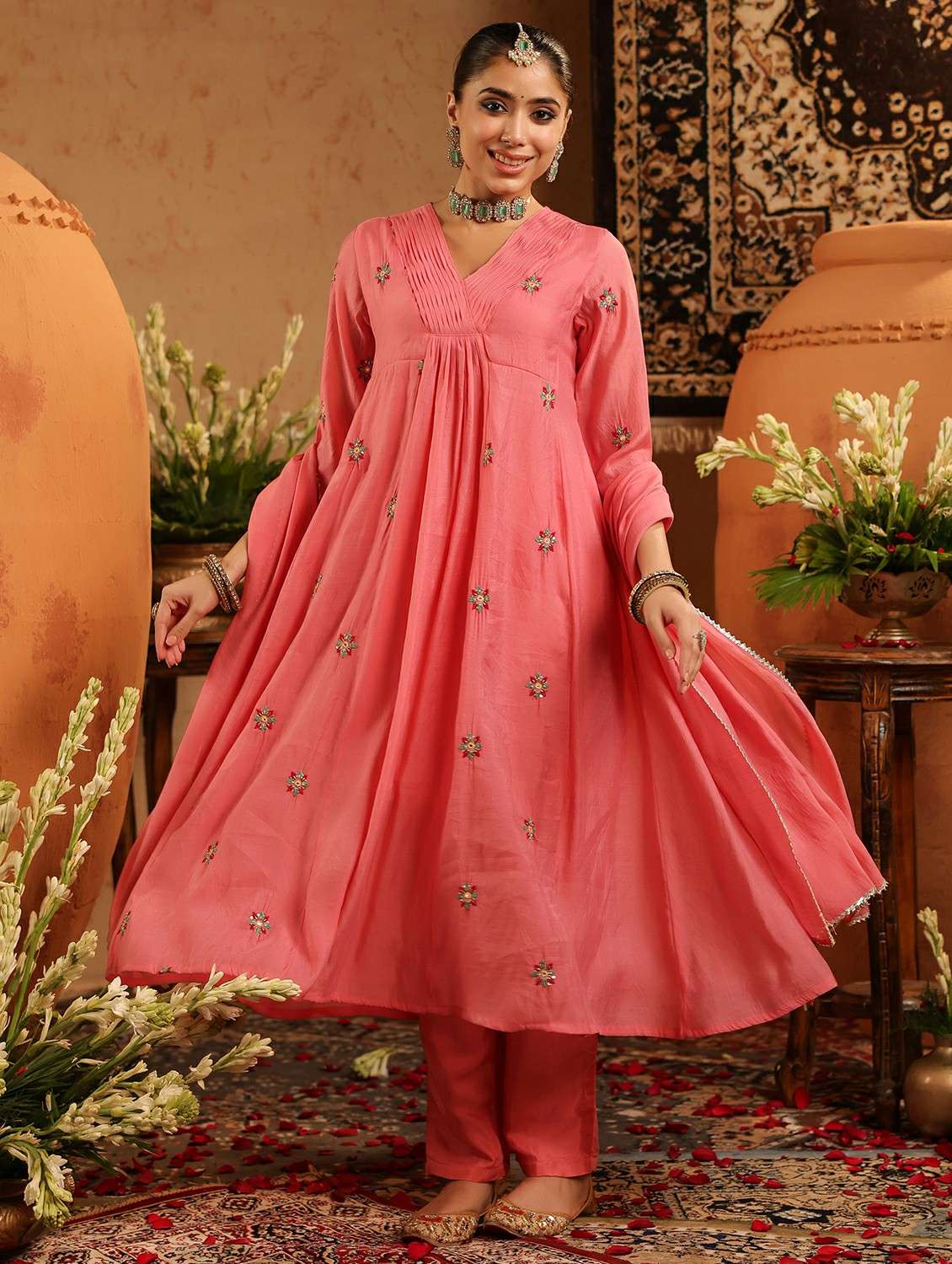 women embroidered three quarter sleeve kurta pant with dupatta set - 22142331 -  Standard Image - 5