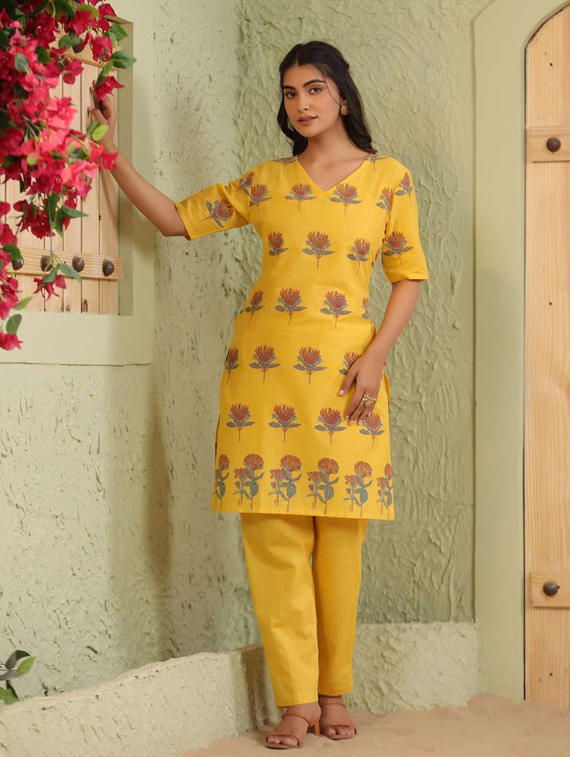 women floral printed short sleeve kurta pant set