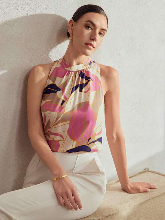 women printed halter neck sleeveless regular top