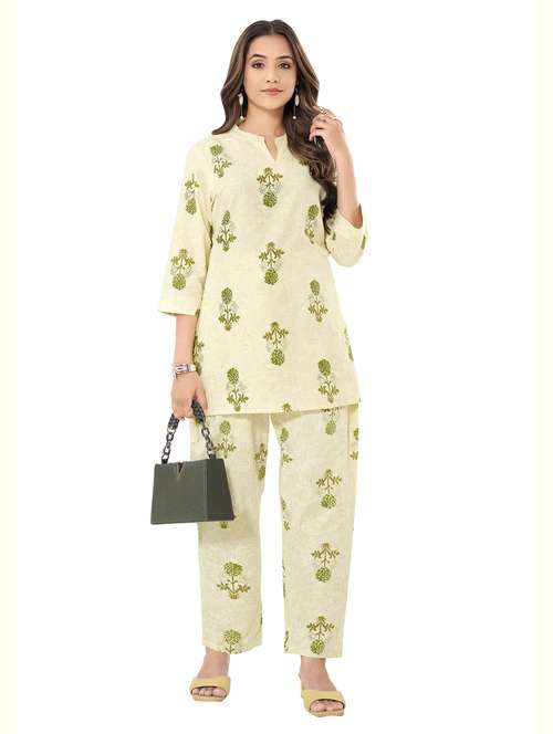 women floral three quarter sleeve ethnic co-ord set - 22142645 -  Standard Image - 0