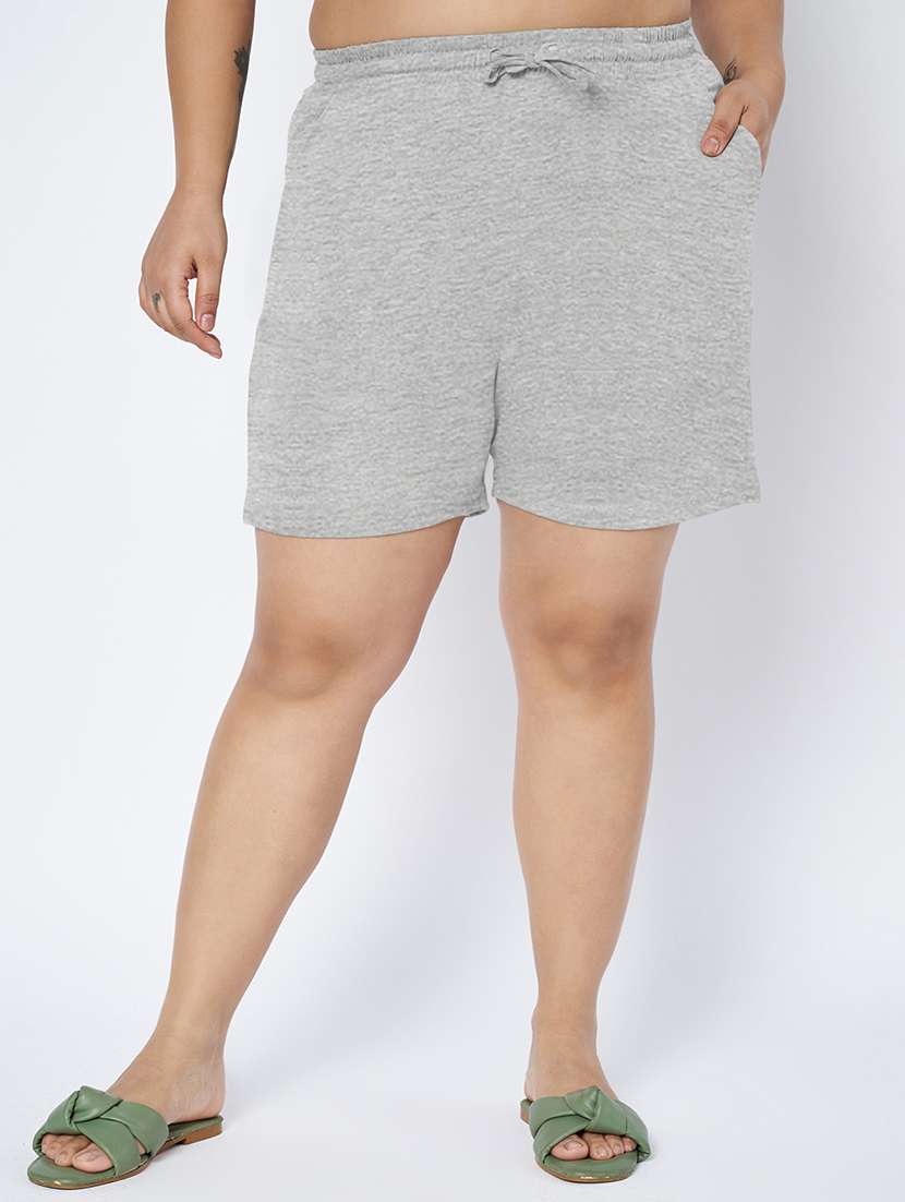 women plus size solid mid rise shorts