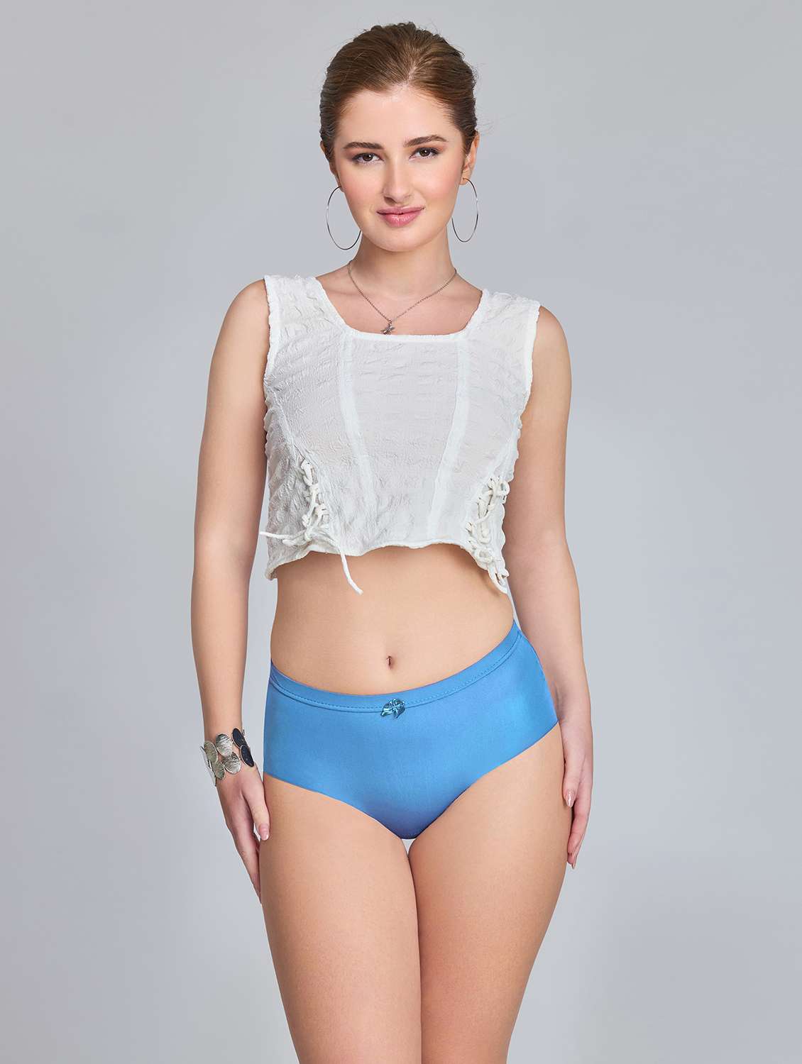 women solid mid rise seamless hipster panty - 22142714 -  Standard Image - 3