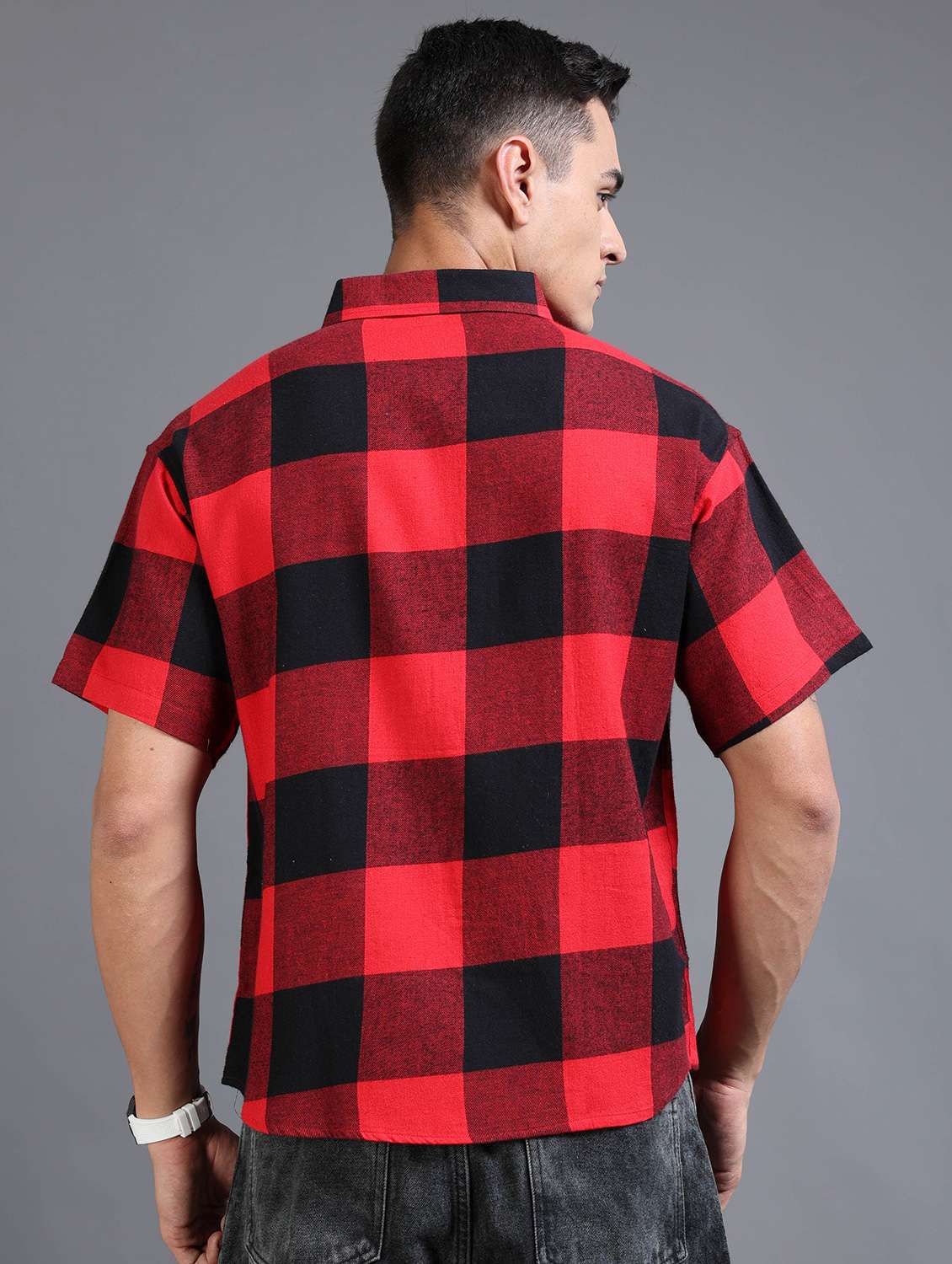 men checkered short sleeve oversized casual shirt - 22142772 - Standard Image - 3