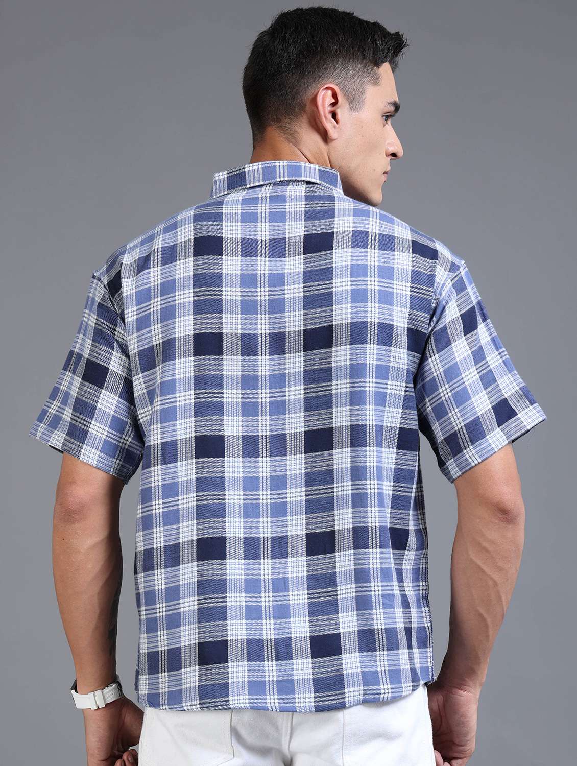 men checkered short sleeve oversized casual shirt - 22142774 - Standard Image - 3