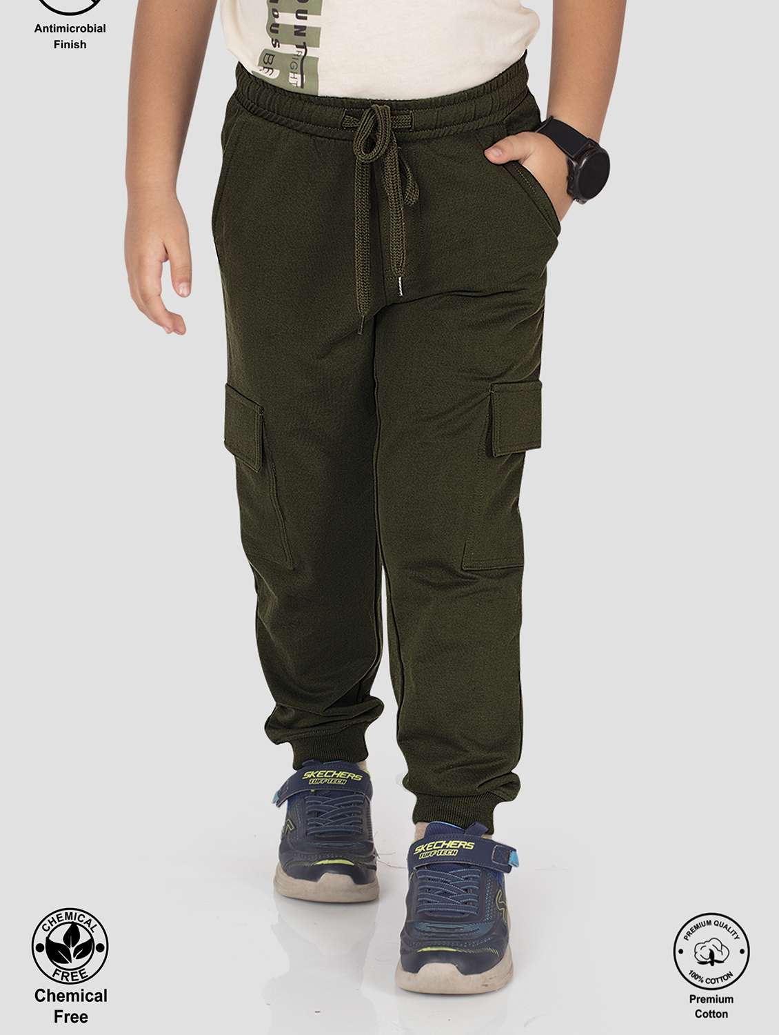 boys solid mid rise jogger