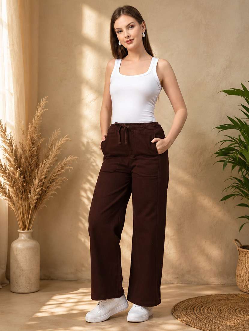 women solid mid rise wide leg jeans