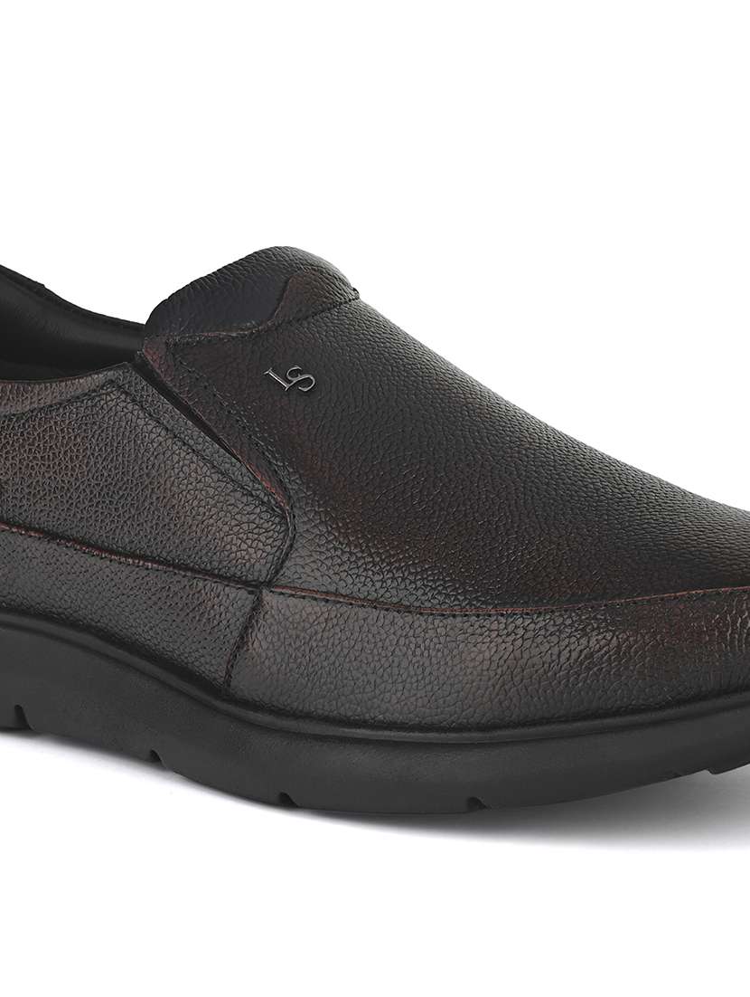 men brown slip on formal shoes - 22142914 -  Standard Image - 5