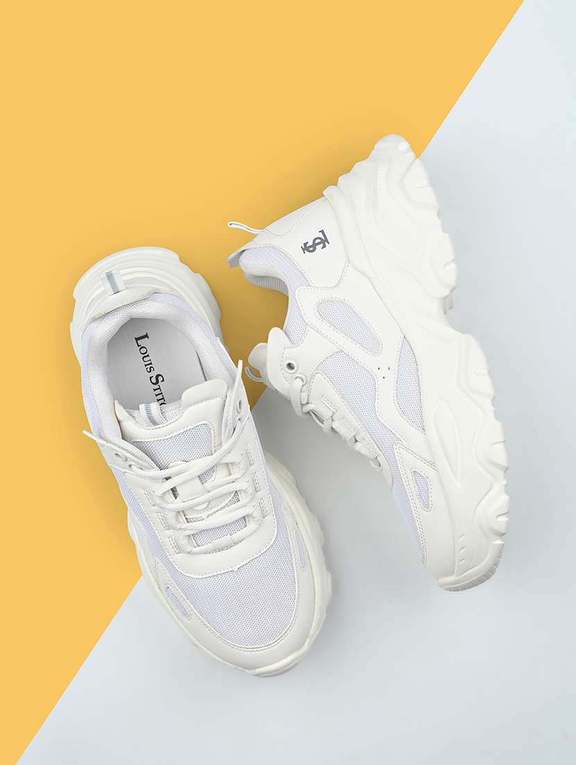 women white lace-up sneaker