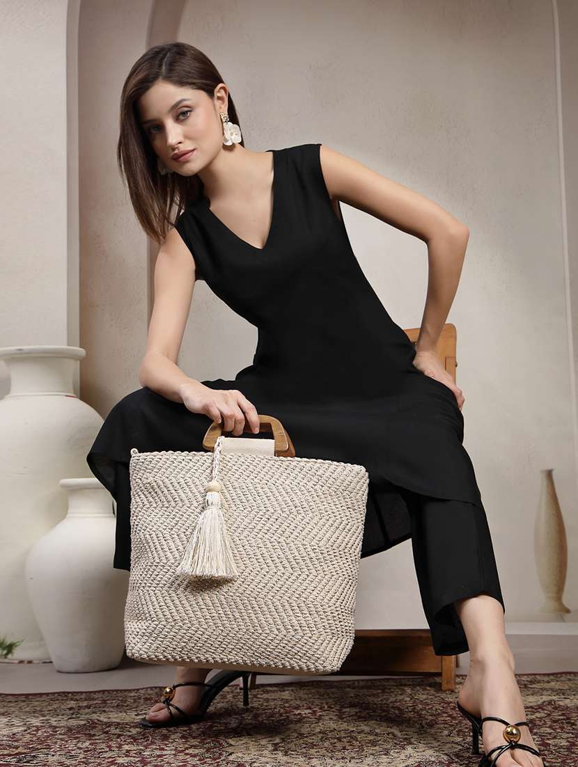 chevron handwoven cotton handbag with detachable strap - 22143036 -  Standard Image - 3