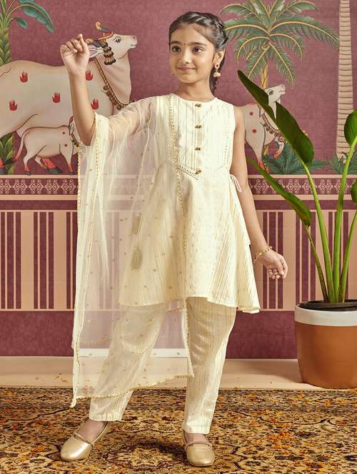girls self designed kurta and pant with dupatta set - 22143131 -  Standard Image - 0