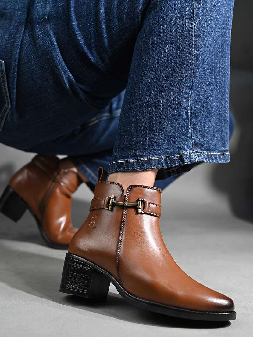 women solid slip on ankle s boot