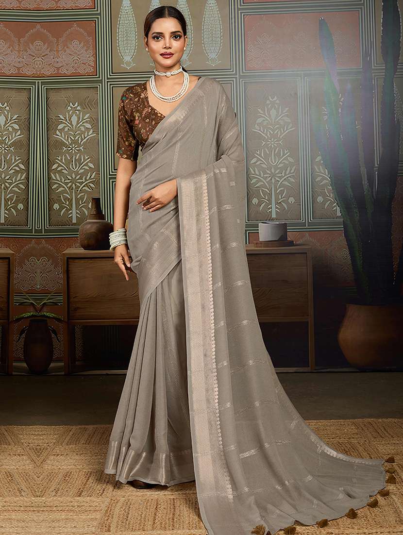 women striped bordered saree with blouse