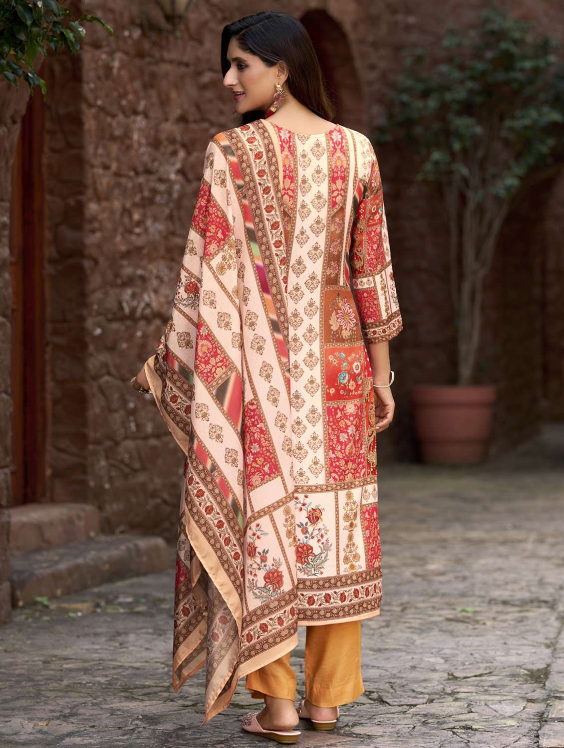 women printed three quarter sleeve kurta pant with dupatta set - 22143776 -  Standard Image - 3