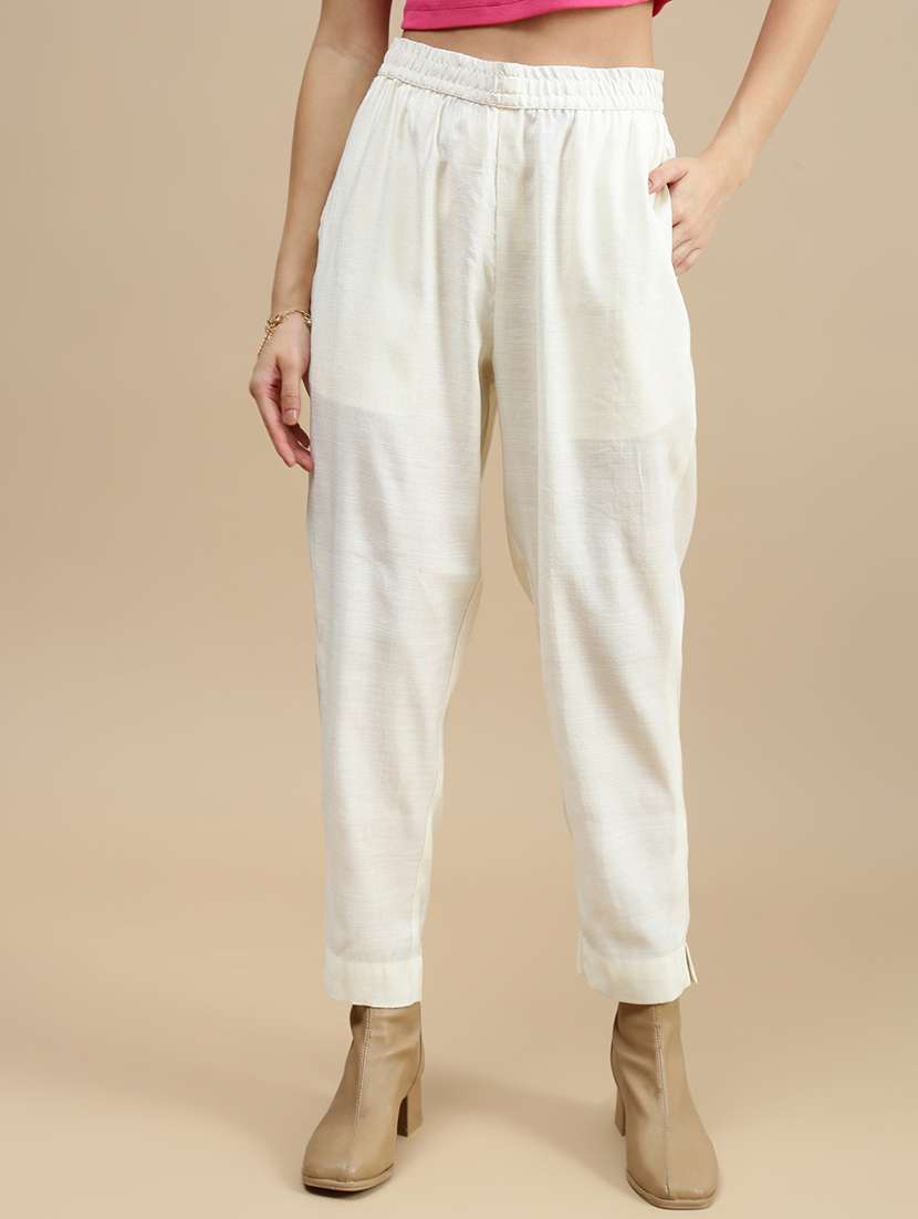 women solid mid rise straight trouser