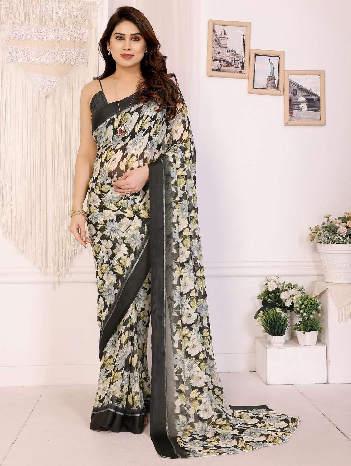 women floral printed saree with blouse