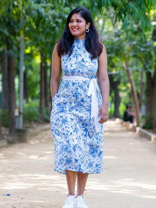 women printed sleeveless halter neck a-line dress - 22143939 -  Standard Image - 0