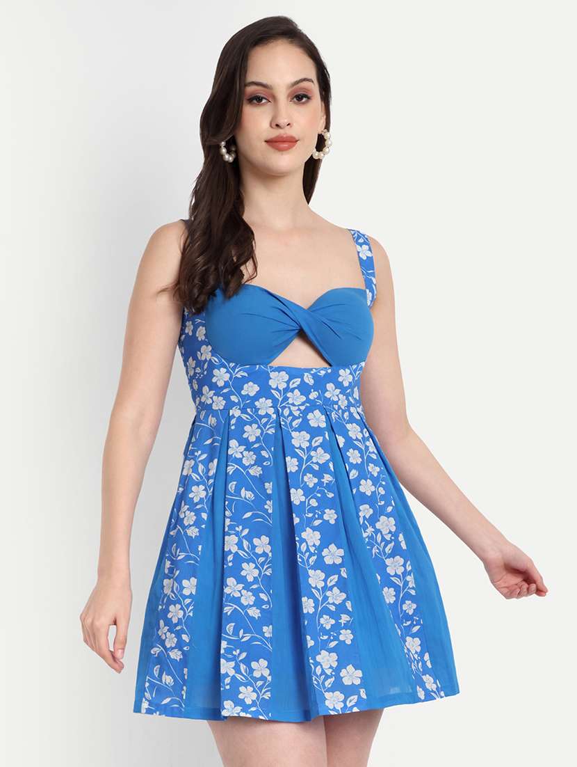 women floral print sleeveless fit & flared dress - 22143971 - Zoom Image - 0