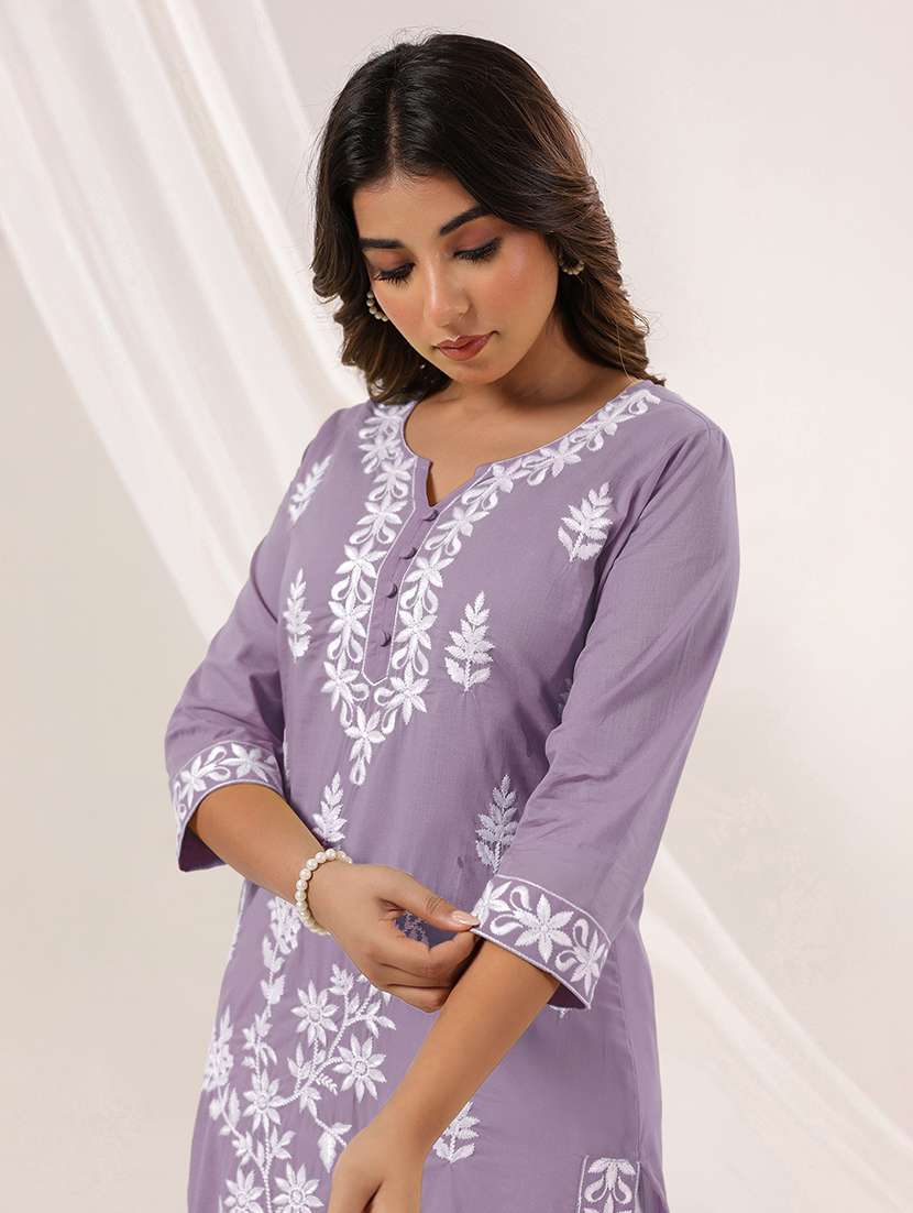 women embroidered three quarter sleeve straight kurta - 22144658 -  Standard Image - 5