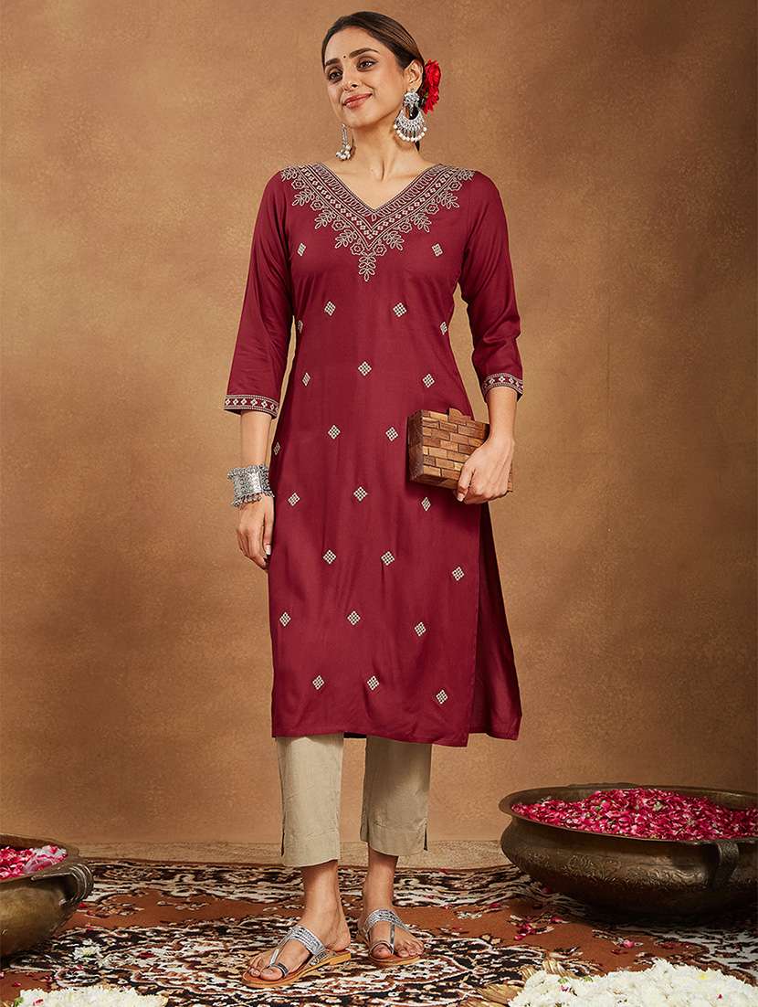 women embroidered three quarter sleeve straight kurta