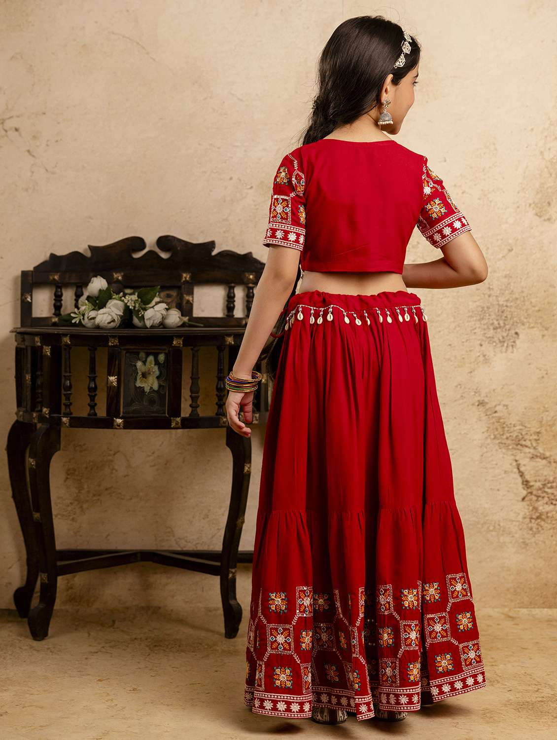 girls embroidered lehenga and choli set - 22144892 -  Standard Image - 3