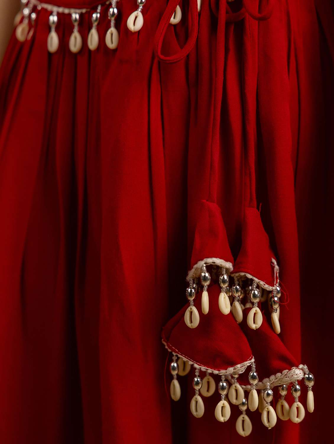 girls embroidered lehenga and choli set - 22144892 -  Standard Image - 5