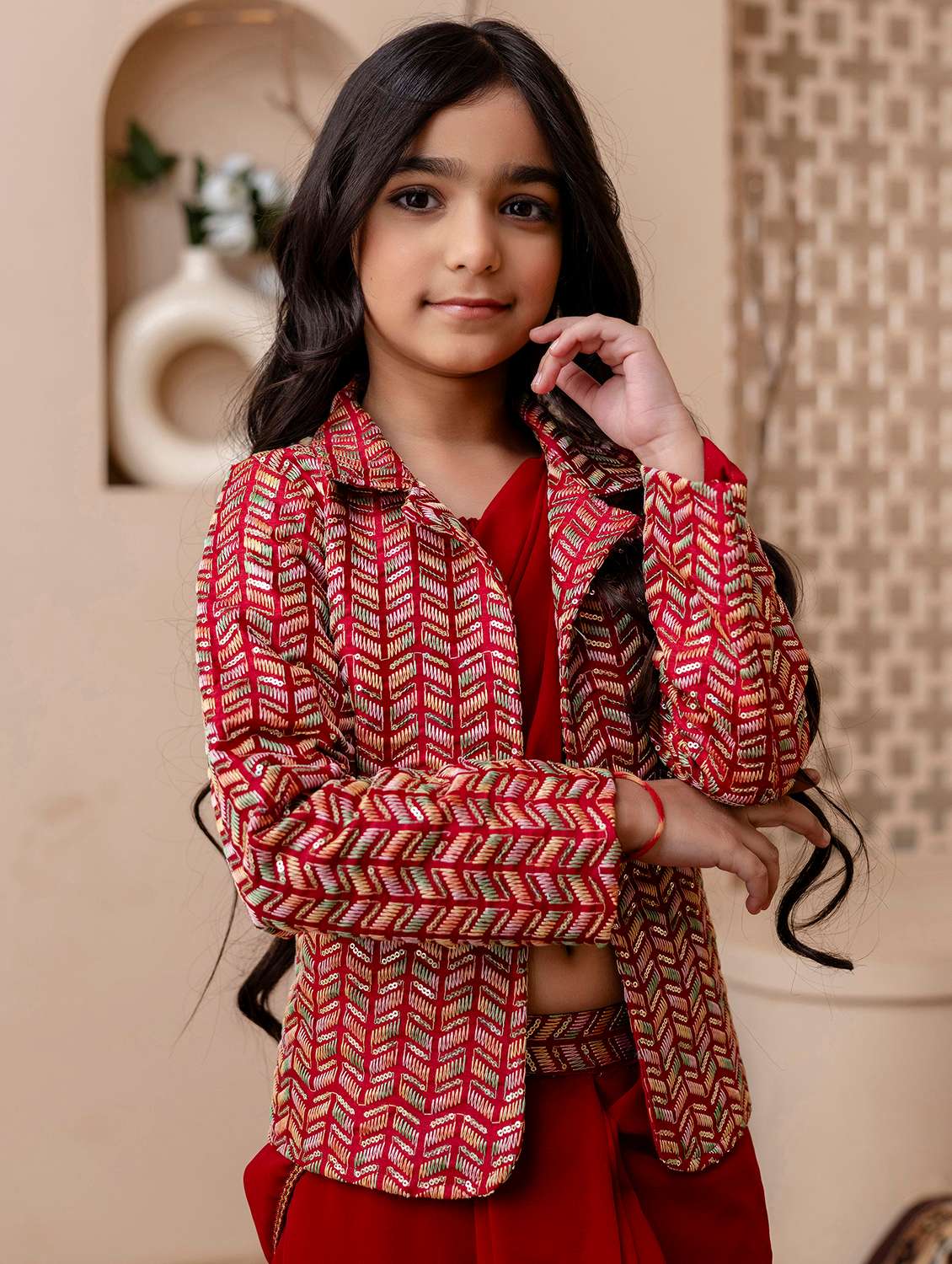 Girls Solid Pre Dreaped Saree With Embroidered Jacket - 22144923 -  Standard Image - 3