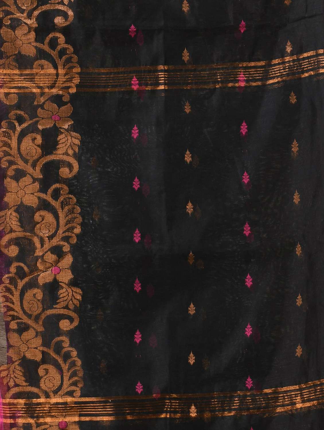 women self design handloom saree with blouse - 22144952 - Standard Image - 5