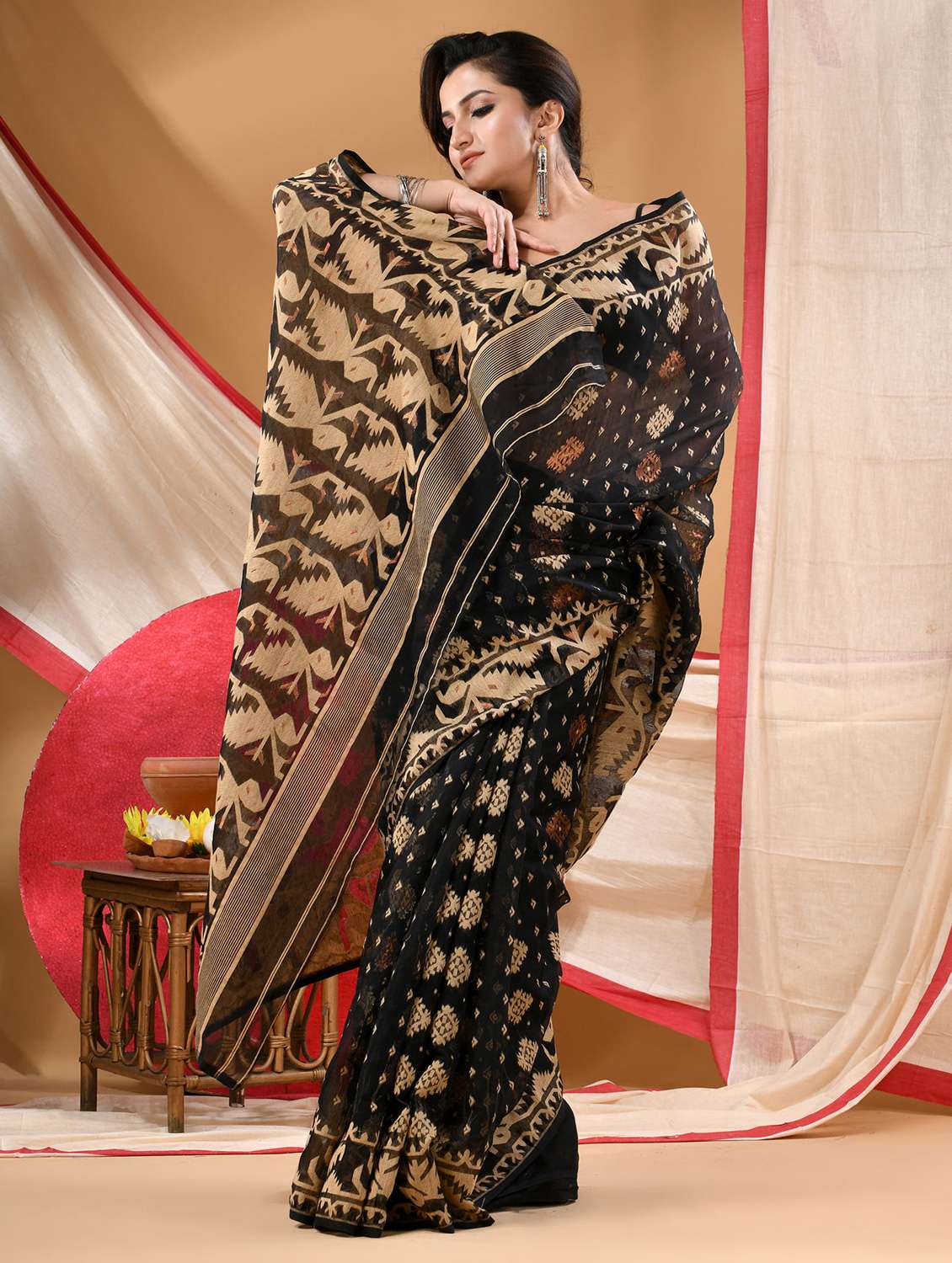 women self design jamdani saree with blouse