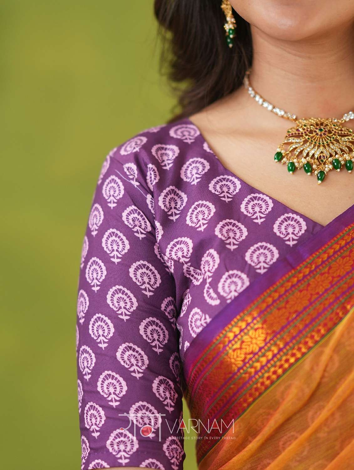 women solid with bordered narayanpet saree with blouse - 22145107 -  Standard Image - 5