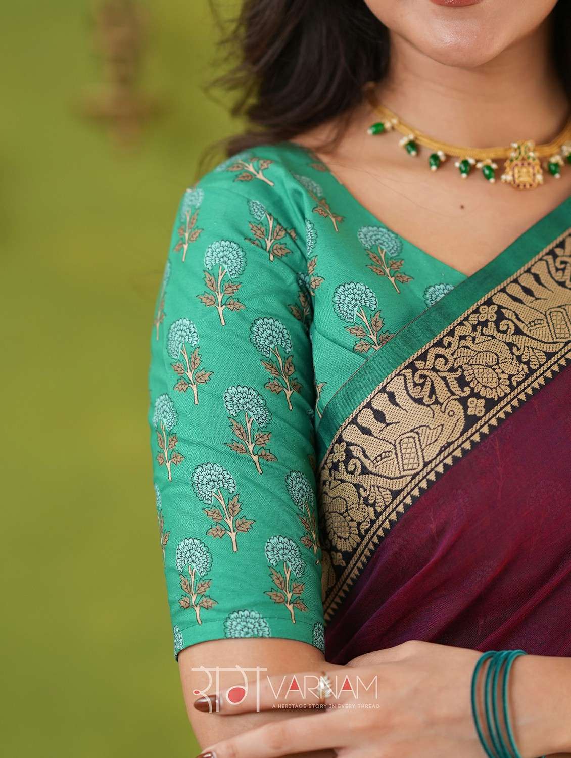 women solid with bordered narayanpet saree with blouse - 22145110 -  Standard Image - 5