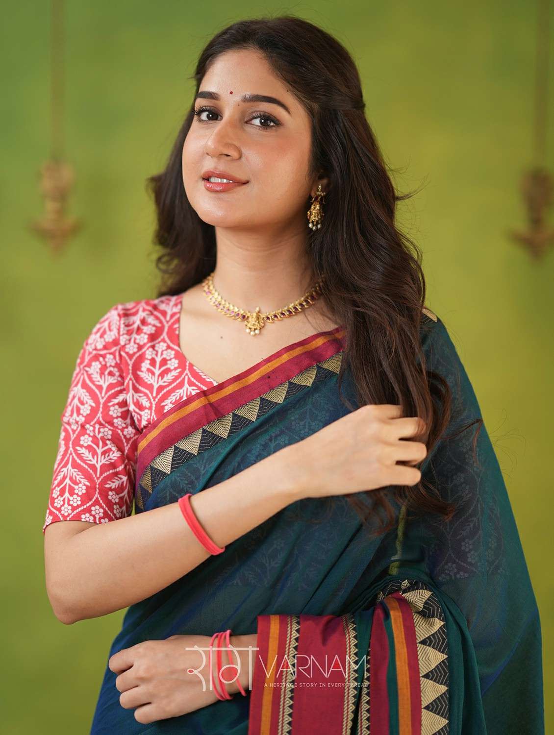 women solid with bordered narayanpet saree with blouse - 22145112 -  Standard Image - 3