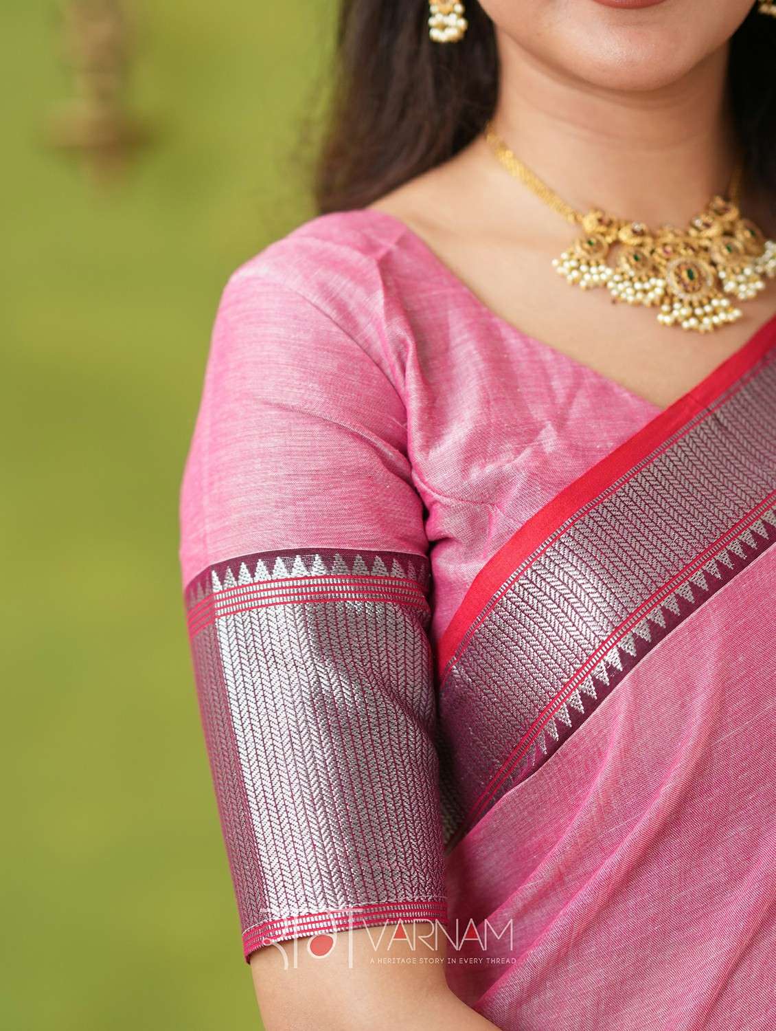 women solid with bordered narayanpet saree with blouse - 22145116 -  Standard Image - 5