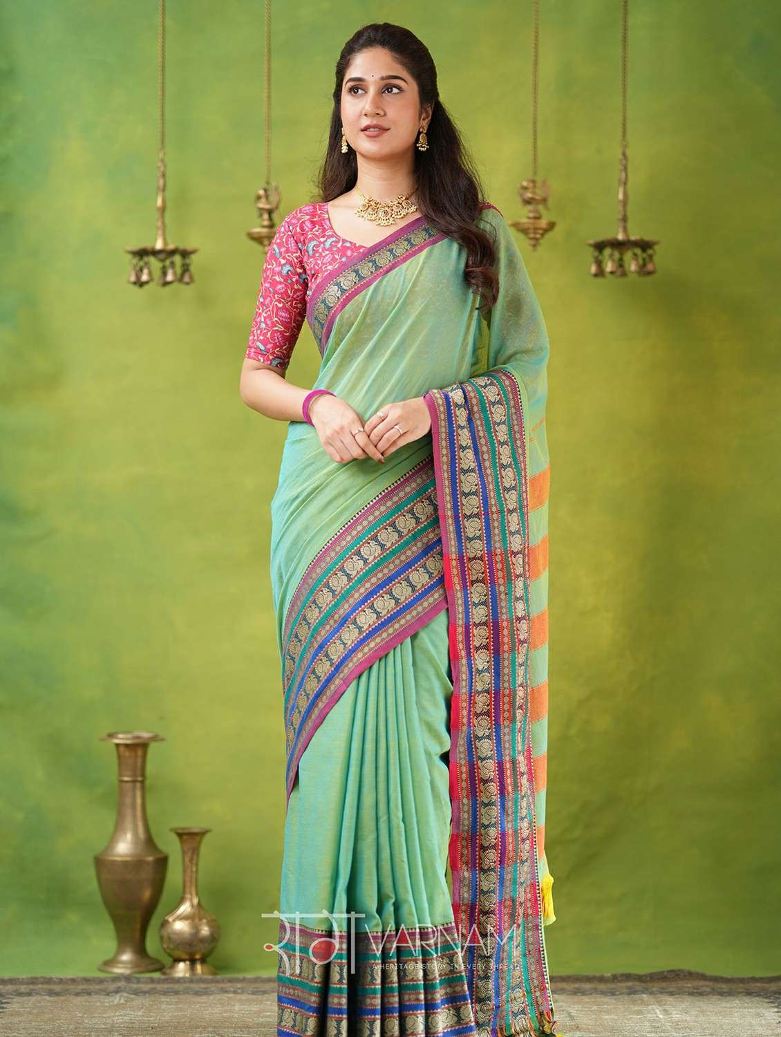 women solid with bordered narayanpet saree with blouse