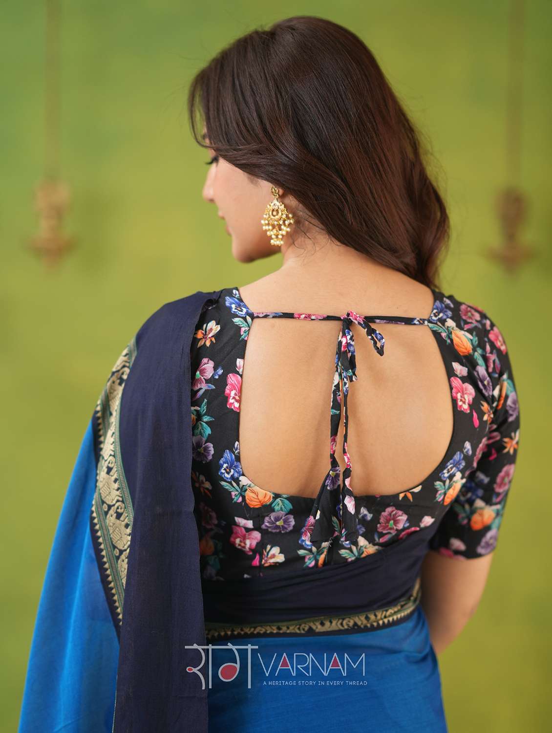 women solid with bordered narayanpet saree with blouse - 22145121 -  Standard Image - 5