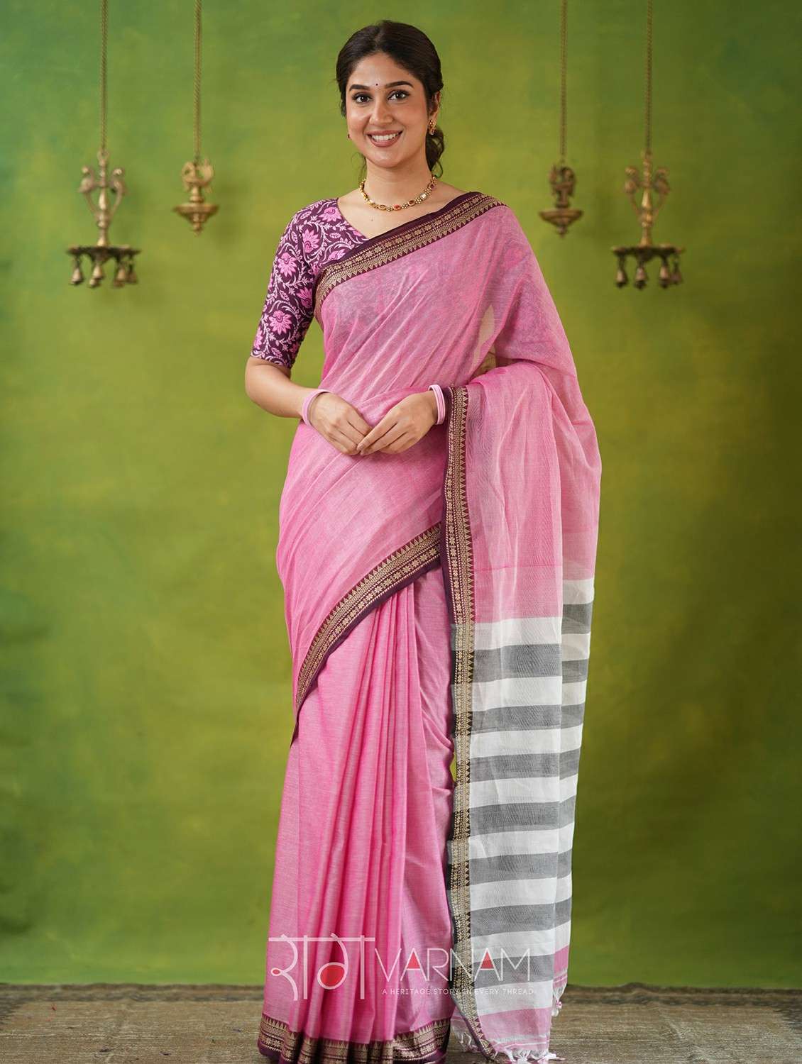 women solid with bordered narayanpet saree with blouse