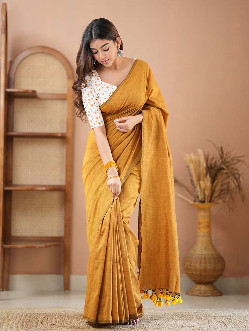 women solid handloom saree with blouse - 22145137 - Standard Image - 3