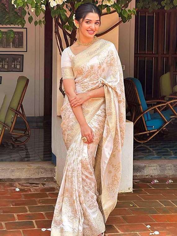 women self design banarasi saree with blouse - 22145278 -  Zoom Image - 0