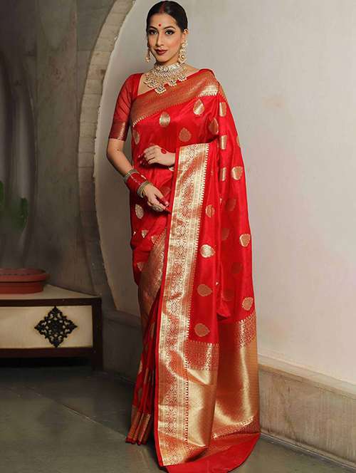 women self design banarasi saree with blouse - 22145295 -  Standard Image - 0