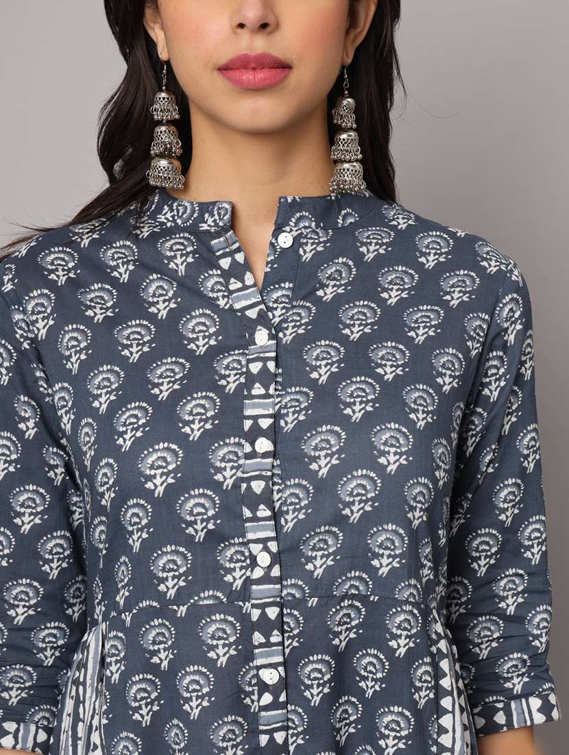 women floral printed three quarter sleeve a-line kurta - 22145750 - Standard Image - 3