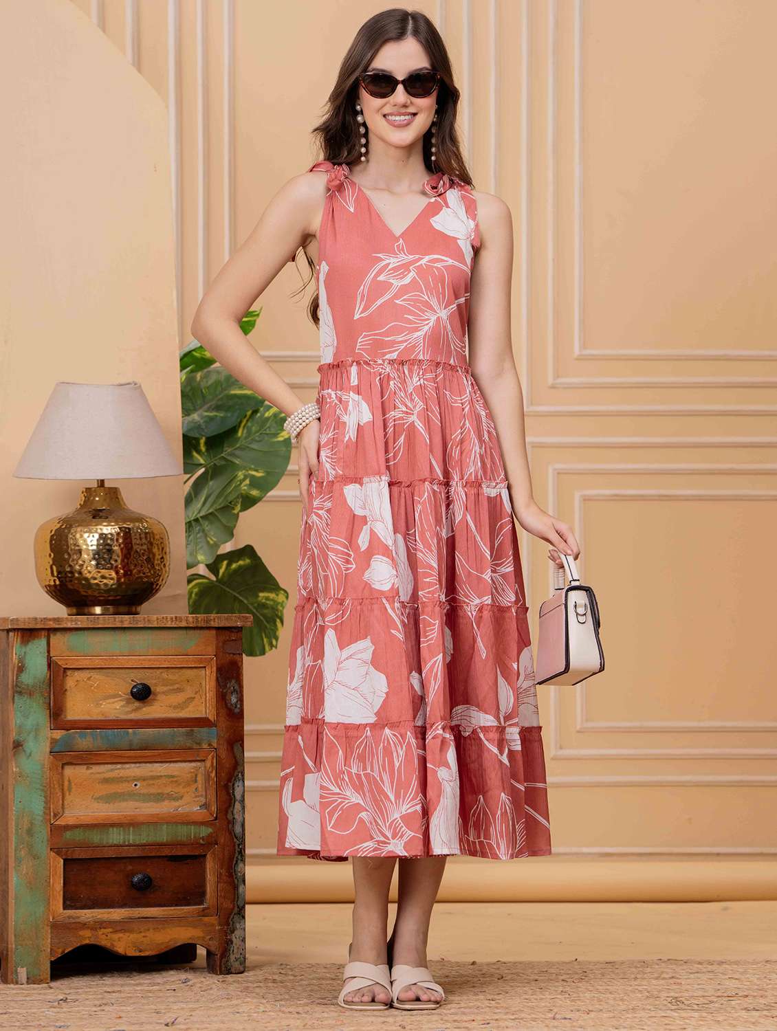 women floral printed sleeveless tiered dress