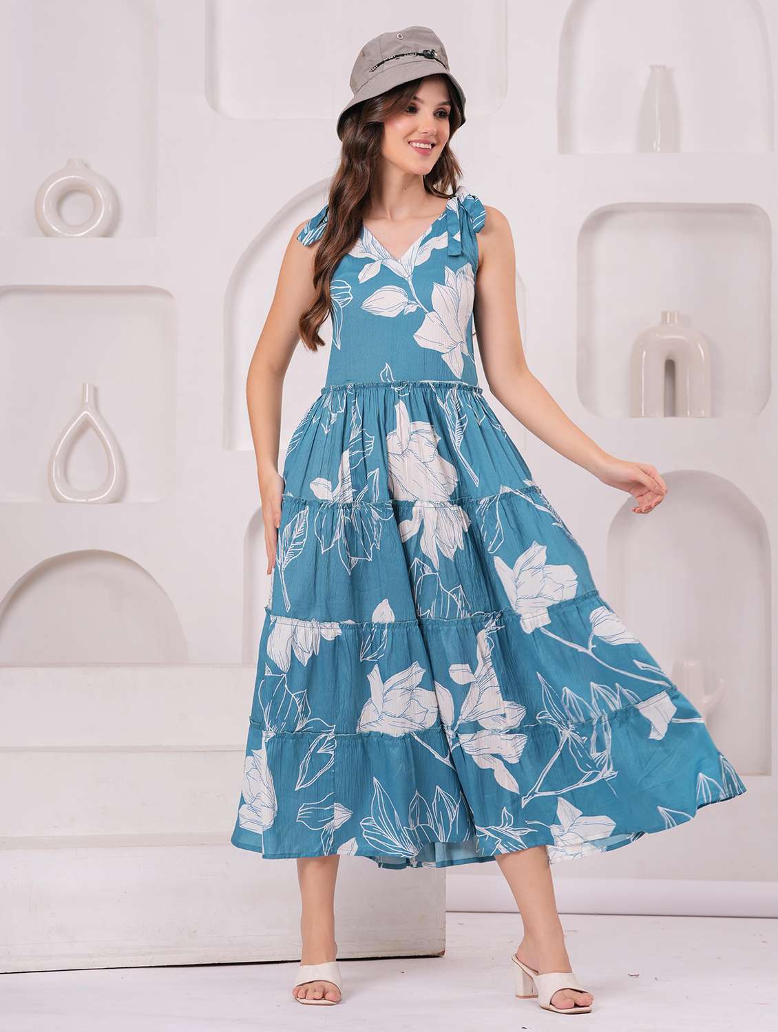 women floral printed sleeveless tiered dress - 22145863 - Zoom Image - 0