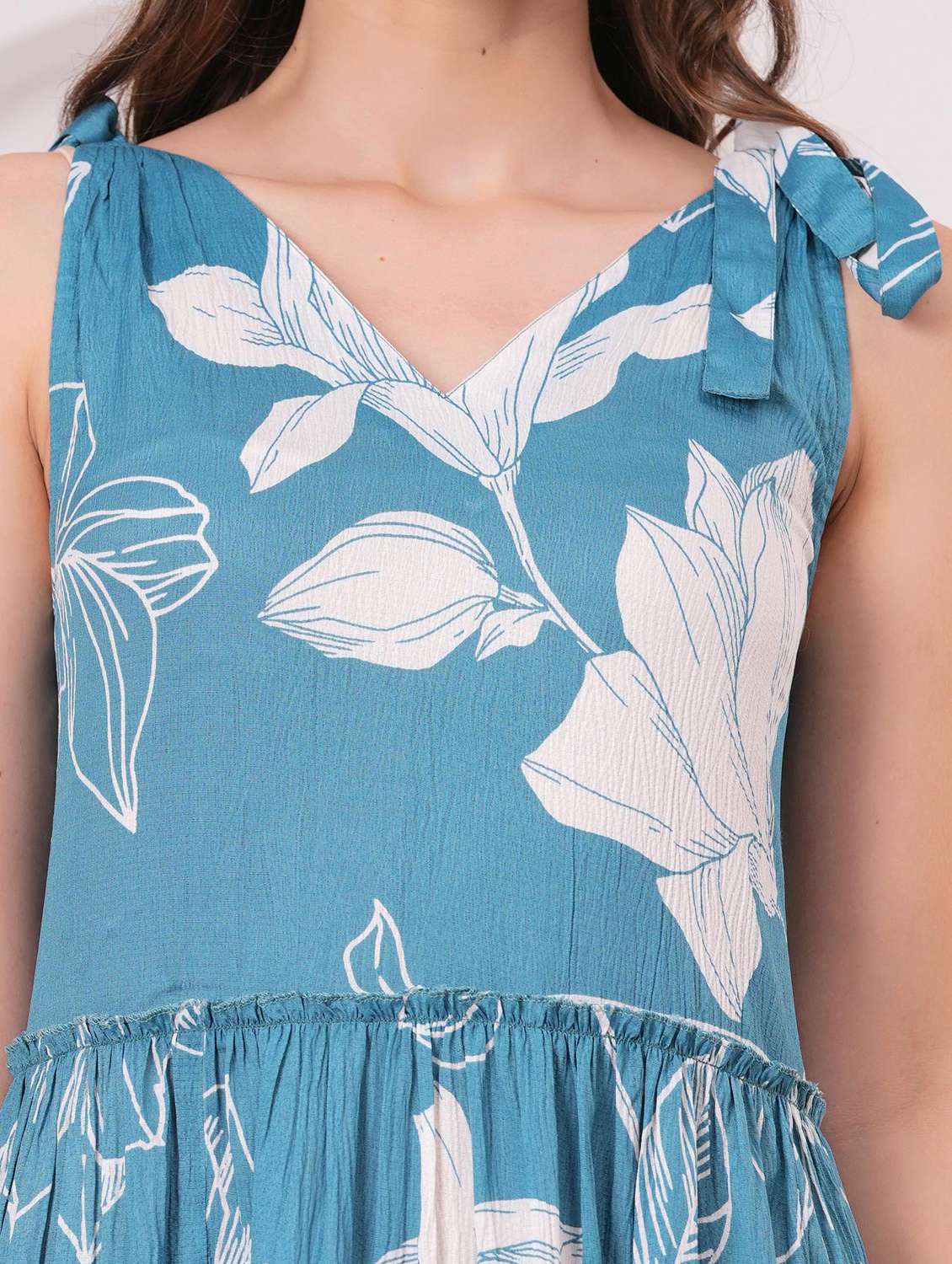 women floral printed sleeveless tiered dress - 22145863 - Standard Image - 5