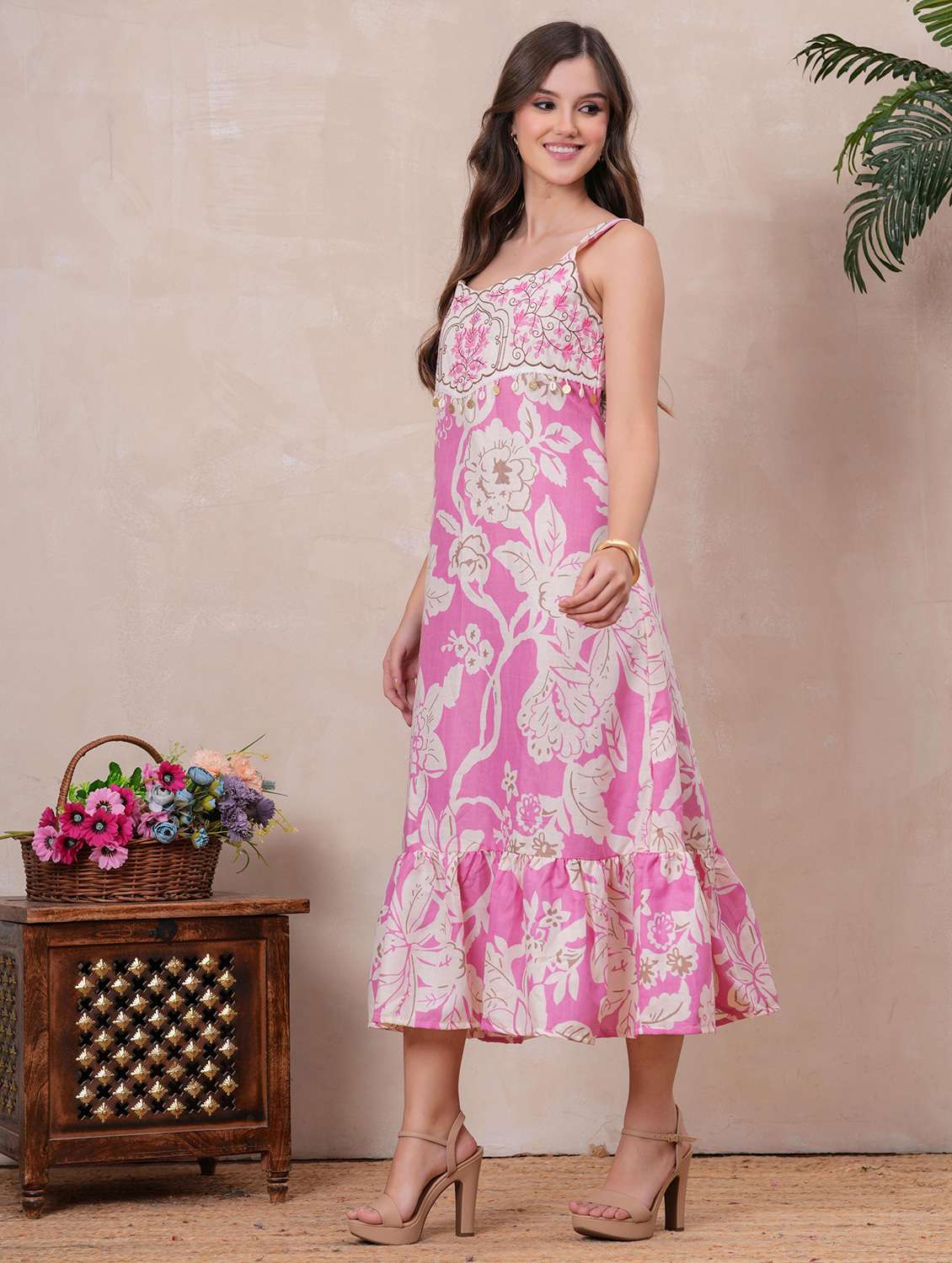 women floral printed sleeveless tiered dress - 22145866 - Standard Image - 3