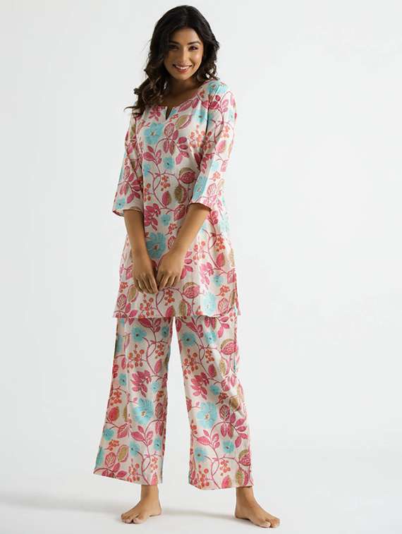 women three quarter sleeve regular fit ethnic co-ord set