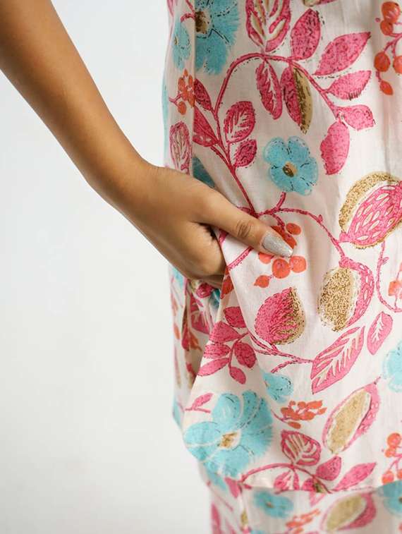 women three quarter sleeve regular fit ethnic co-ord set - 22146261 -  Standard Image - 5