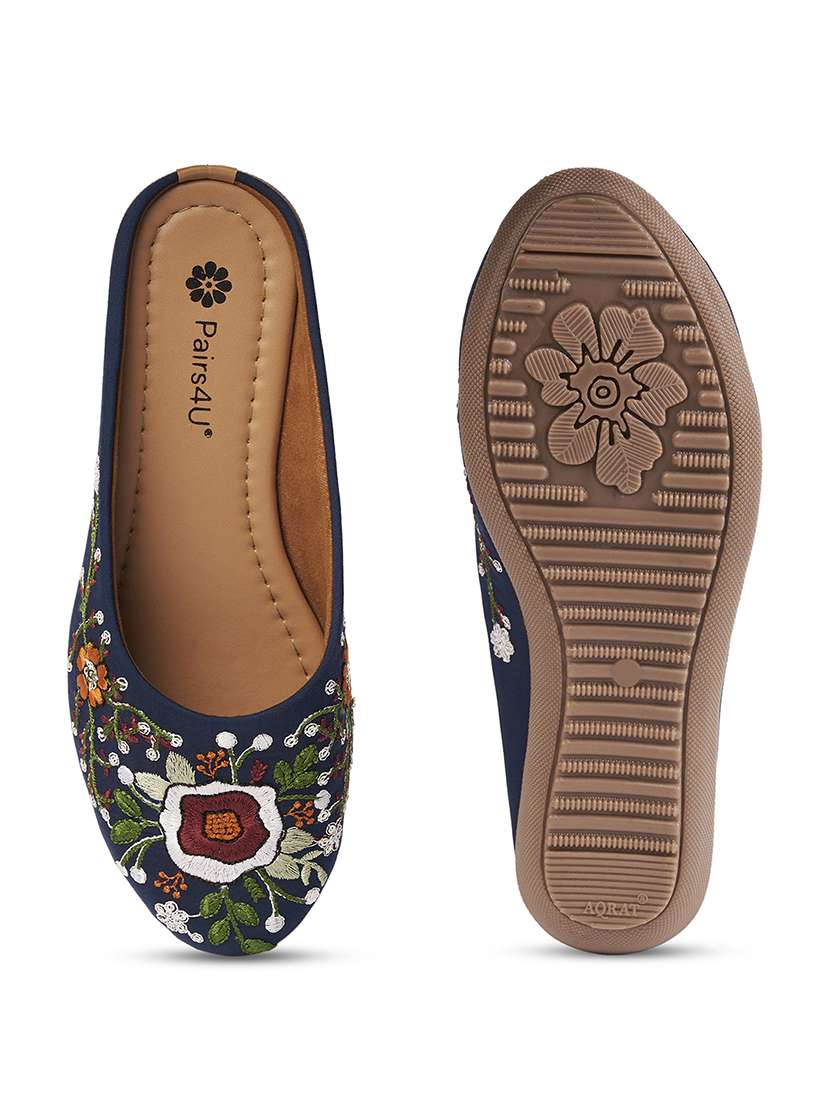 women embroidered slip on jutis - 22146565 -  Standard Image - 5