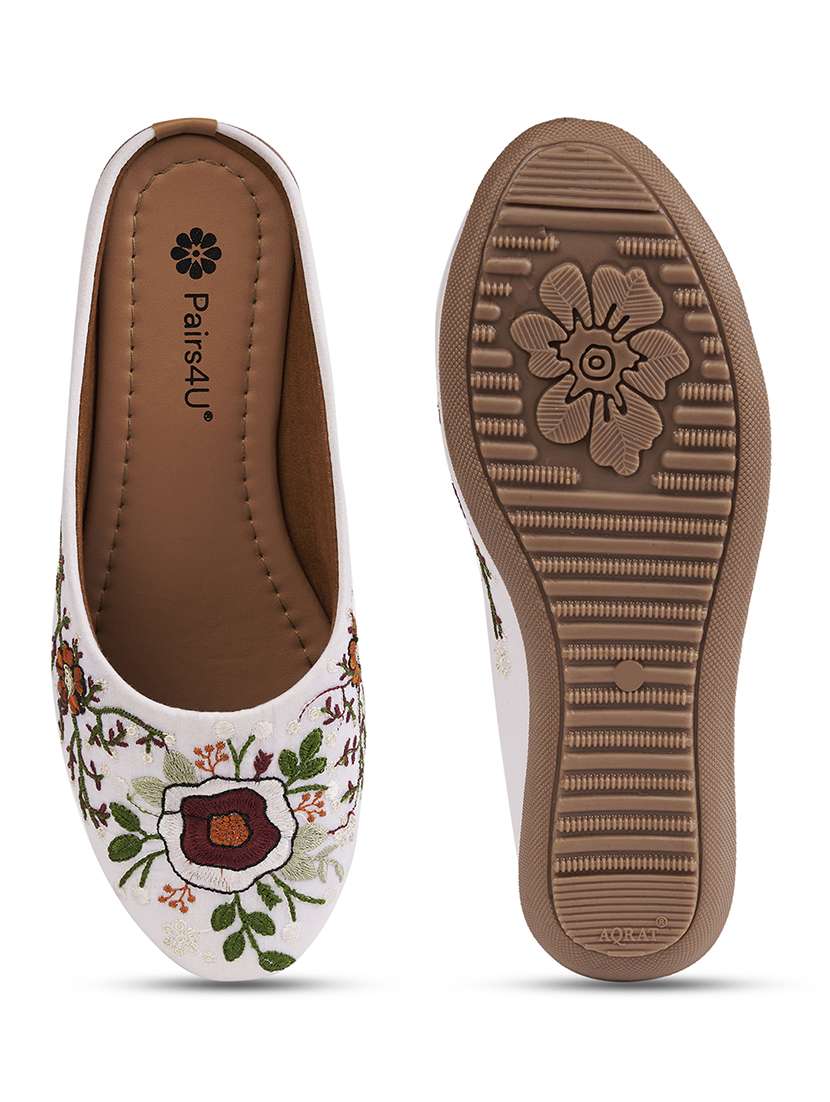 women embroidered slip on jutis - 22146567 -  Standard Image - 5