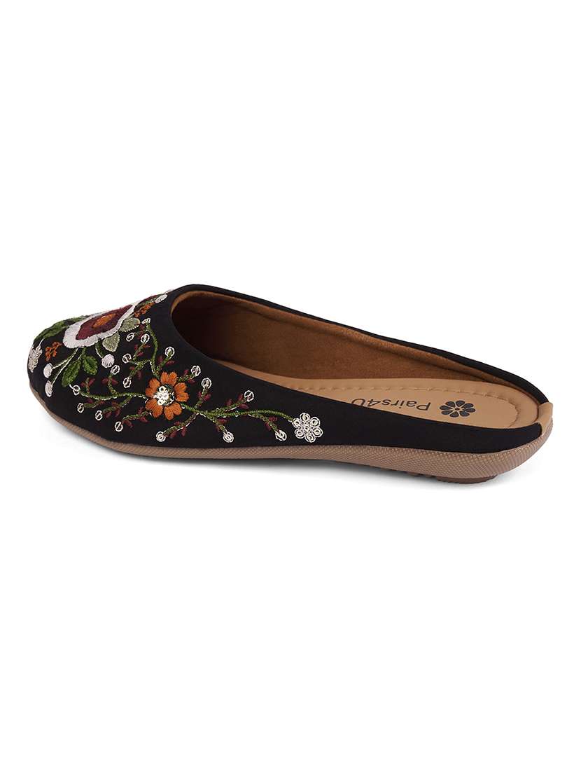 women embroidered slip on jutis - 22146570 -  Standard Image - 3