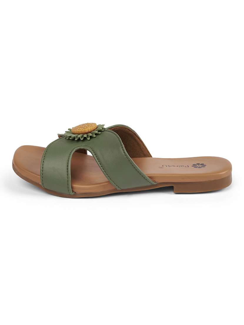 women green slip on sandal - 22146575 -  Standard Image - 3